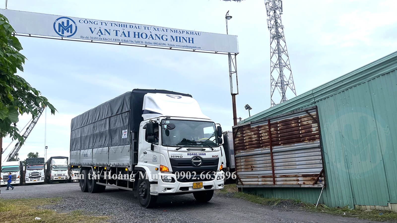 dap-ung-xe-tai-cho-hang-nhanh-chong-cho-doanh-nghiep-tai-binh-phuoc