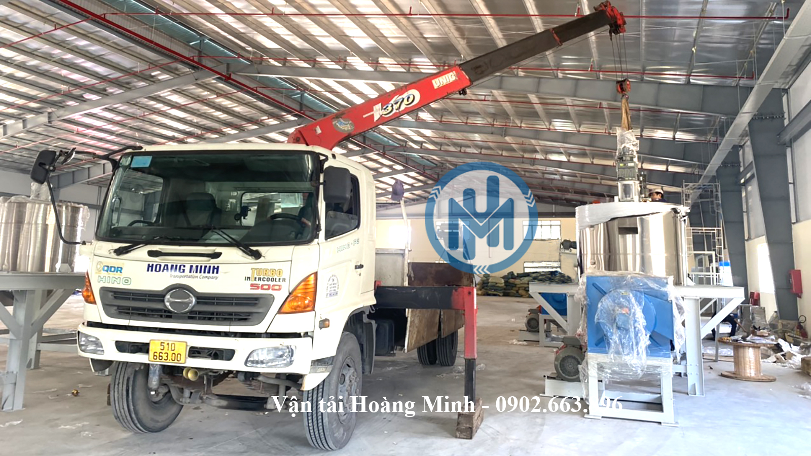 Cho thuê xe tải cẩu giá rẻ tại Thủ Dầu Một Cho thuê xe tải cẩu giá rẻ tại Thủ Dầu Một