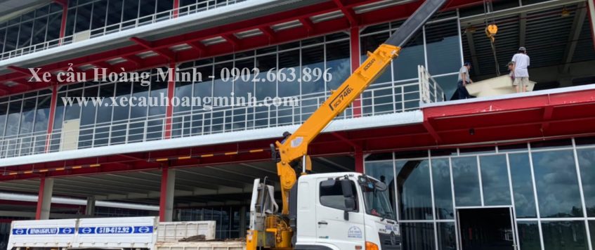 Cho thuê xe cẩu tải phú giáo